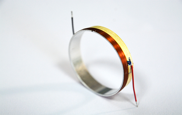 低音接導(dǎo)線音圈